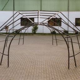 Sonderanfertigung einer Zeltkonstruktion aus Stahlrohrprofilen